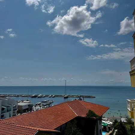 Sea View *