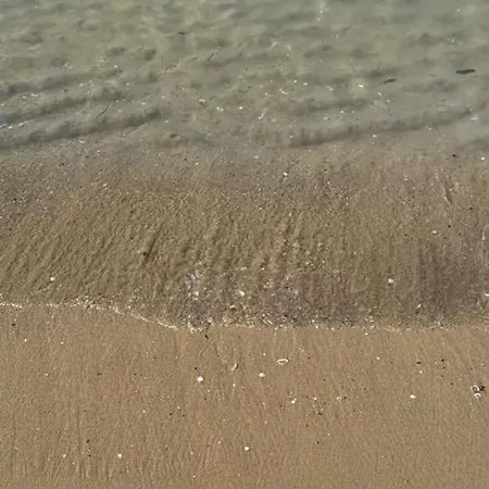 Sea View Apartment *