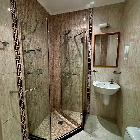 Sea View Apartment *